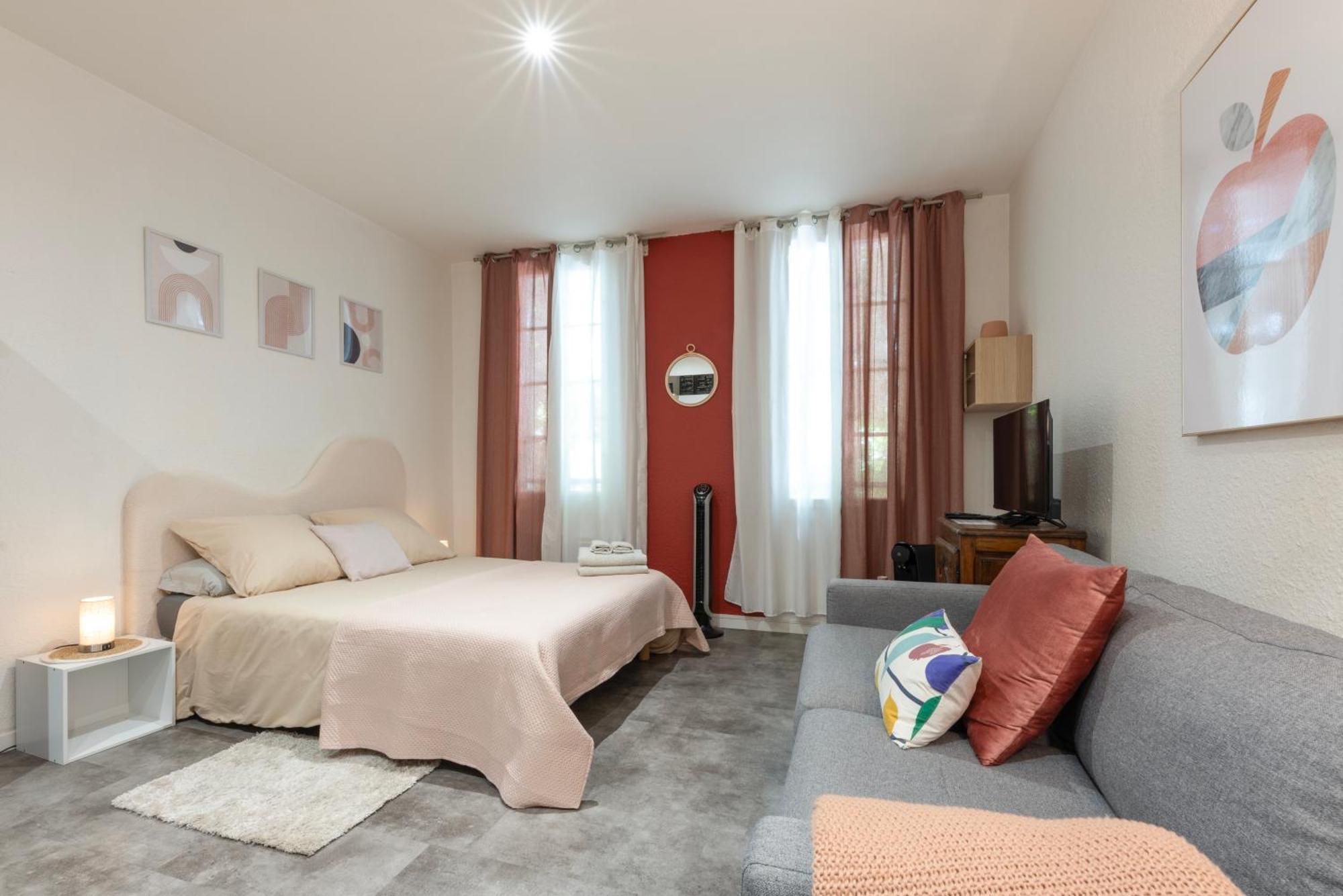 La Casita - Studio Confort Avec Parking Prive - Lit Douillet - Centre Uzes, Pont Du Gard Dış mekan fotoğraf