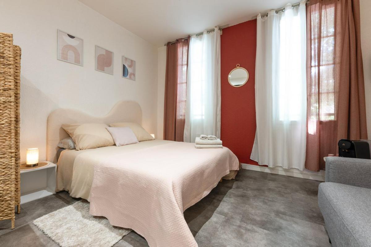 La Casita - Studio Confort Avec Parking Prive - Lit Douillet - Centre Uzes, Pont Du Gard Dış mekan fotoğraf